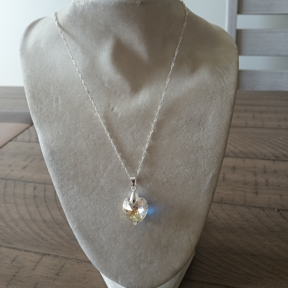 💎Crystal Borealis Heart Necklace